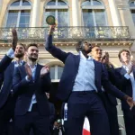 mondial-2018-arrivee-triomphale-des-bleus-a-paris-292-personnes-placees-en-garde-en-vue