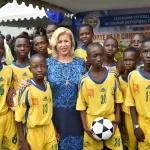 11eme-edition-de-la-coupe-dominique-ouattara-la-1ere-dame-occupe-les-enfants-pour-les-vacances-2018