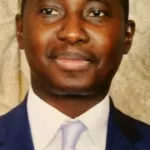 prix-recor-mamadou-bamba-dfc-gestoci-distingue-meilleur-administrateur-des-services-financiers-des-societes-d-etat