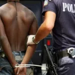 deux-etudiants-fournisseurs-de-videos-pornographiques-a-un-site-arretes