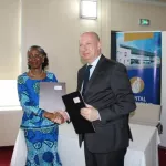 hopital-mere-enfant-dominique-ouattara-la-ministre-bakayoko-ly-ramata-veut-desormais-prendre-en-charge-les-enfants-vulnerables