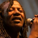 apres-la-liberation-des-prisonniers-politiques-alpha-blondy-s-adresse-a-alassane-ouattara-notre-pays-avait-besoin-d-un-signal-fort