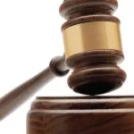 agnibilekrou-un-pere-retrouve-son-fils-28-ans-apres-et-le-fait-jeter-en-prison