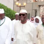retour-de-la-mecque-el-hadj-alassane-ouattara-felicite-le-commissariat-du-hadj
