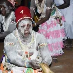 19-ans-apres-la-disparition-de-jean-marie-adiaffi-incursion-dans-les-ecoles-de-mystere-du-bossonisme-dans-l-indenie-djuablin