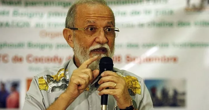 promotion-des-valeurs-ivoiriennes-le-pca-de-hes-finances-sa-instruit-les-jeunes-a-suivre-les-traces-d-houphouet-boigny