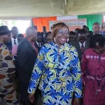 la-fesci-et-des-parents-d-eleves-bloquent-tout-pour-des-frais-annexes-eleves-kandia-camara-confirme-la-gratuite-de-l-ecole