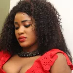 rocky-gold-met-fin-a-la-polemique-sur-son-age-et-explique-pourquoi-elle-s-attaque-aux-hommes