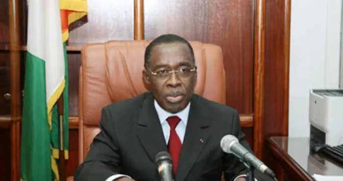 journee-mondiale-de-la-contraception-le-ministre-aka-aouele-exhorte-la-population-a-l-usage-des-moyens-de-contraception-surs
