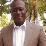 deces-d-ahmed-souaney-les-temoignages-emouvants-de-guy-kalou-adama-dahico-et-aurelie-eliam-au-cineaste