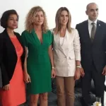 promotion-de-l-education-l-ambassade-du-liban-offre-100-kits-scolaires-a-la-fondation-nady-rayess