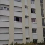 koumassi-un-jeune-homme-se-tue-en-tombant-d-un-immeuble-du-haut-duquel-il-urinait