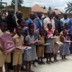 distributions-de-kits-scolaires-abdoulaye-kouyate-lance-l-operation-dans-le-loh-djiboua