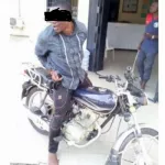 vols-a-l-arrachee-banditisme-comment-les-hommes-a-moto-operent