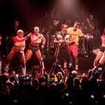 concert-10-ans-de-serge-beynaud-a-paris-le-sacre-primud-d-or-confirme-son-entree-dans-la-cour-des-grands