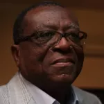 vive-tension-apres-les-municipales-et-regionales-des-controleurs-d-etat-font-une-descente-a-la-mairie-de-grand-bassam-une-proche-du-candidat-pdci-interpellee-par-la-police