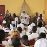 grand-bassam-sa-majeste-nanan-amon-tanoe-recoit-le-soutien-des-rois-et-chefs-traditionnels-et-des-populations