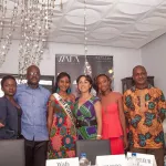 defile-paillettes-et-lumieres-de-wafa-25-mannequins-avec-125-tenues-pour-illuminer-la-patinoire-du-sofitel-hotel-ivoire