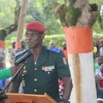 situation-socio-politique-le-general-vagondo-chef-d-etat-major-particulier-de-ouattara-nous-entendons-ca-et-la-beaucoup-de-rumeurs-restez-sourds-aux-sons-des-sirenes