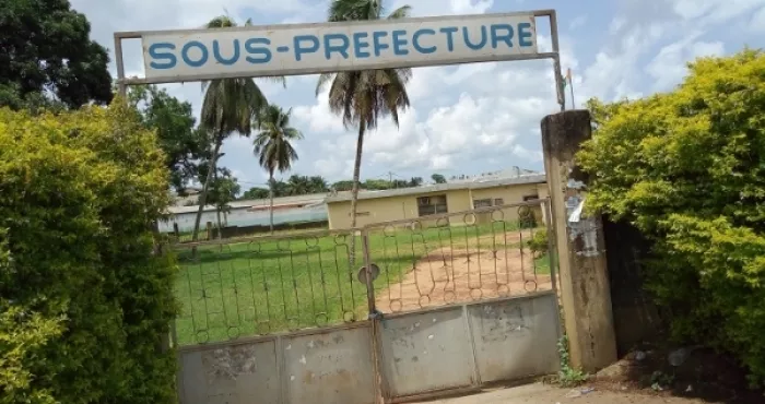 greve-dans-les-prefectures-et-sous-prefectures-des-enseignants-et-des-briseurs-du-mouvement-menaces
