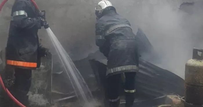 drame-a-yopougon-8-personnes-perissent-dans-un-incendie-a-yopougon-didier-drogba-met-fin-a-sa-carriere