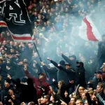 ligue-des-champions-l-uefa-sanctionne-l-ajax-a-cause-de-ses-supporters