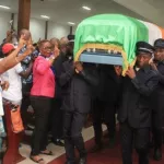 sangare-inhume-apres-5h-de-marche-kandia-parle-a-bedie