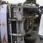 attecoube-un-carambolage-impliquant-deux-gbaka-et-un-vehicule-particulier-fait-un-mort