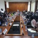 poursuite-des-negociations-avec-le-gouvernement-des-partis-de-l-opposition-veulent-poser-des-prealables