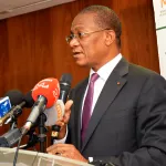 mclu-le-ministre-bruno-kone-partage-avec-les-journalistes-la-vision-et-les-objectifs-du-gouvernement-en-matiere-de-developpement-du-foncier-et-de-l-habitat