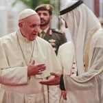 en-visite-aux-emirats-arabes-unis-le-pape-francois-denonce-la-crise-humanitaire-au-yemen