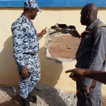 botro-le-film-de-la-descente-des-eleves-sur-le-commissariat-de-la-ville-d-importants-degats-materiels