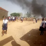greve-des-enseignants-des-echauffourees-entre-eleves-et-forces-de-l-ordre-a-bonon-font-des-blesses