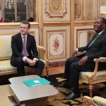 le-chef-de-l-etat-a-eu-un-entretien-avec-le-president-emmanuel-macron-a-l-elysee