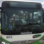 fesci-la-marche-pacifique-des-etudiants-vire-a-la-barbarie-une-vingtaine-de-bus-casse