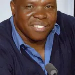 pour-mettre-fin-aux-nombreuses-crises-au-burida-a-salfo-et-des-artistes-proposent-un-comite-de-reflexion-sur-la-reforme-des-droits-d-auteurs