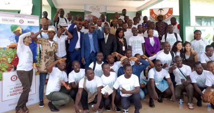 le-laureat-du-prix-pierre-castel-lance-le-programme-1000-agripreneurs-avec-l-appui-de-solibra