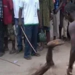 abobo-vendetta-la-foule-tabasse-un-jeune-garcon-et-lui-creve-les-yeux