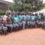 mardi-gras-un-centre-de-protection-de-la-petite-enfance-communie-avec-les-agents-des-eaux-et-forets