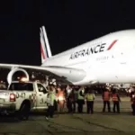 en-partance-d-abidjan-le-vol-a-380-d-air-france-echappe-a-un-crash-avec-500-passagers-a-bord