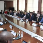 cote-d-ivoire-moussa-sanogo-presente-les-performances-de-l-economie-ivoirienne-a-des-hollandais