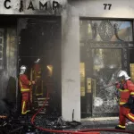 manifestation-des-gilets-jaunes-une-vingtaine-de-magasins-pilles-sur-les-champs-elysees-macron-monte-au-creneau