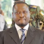 apres-sa-demission-de-la-presidence-de-l-assemblee-nationale-soro-se-fait-etablir-deux-passeports