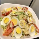 salade-des-pommes-de-terre-aux-oeufs