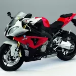 un-avant-gout-du-futur-la-nouvelle-moto-bmw-s1000-rr-prevue-pour-2020