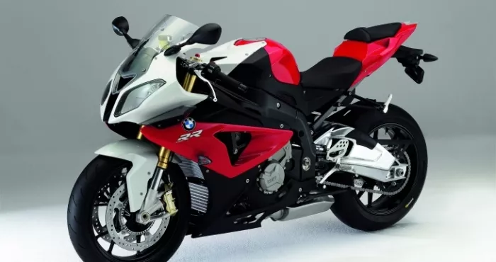 un-avant-gout-du-futur-la-nouvelle-moto-bmw-s1000-rr-prevue-pour-2020