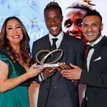 wilfried-zaha-honore-a-londres-pour-ses-actions-de-bienfaisances