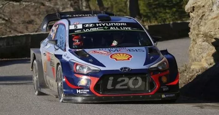 wrc-des-voitures-de-rallye-hybrides-pour-2022