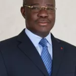 duekoue-des-gendarmes-et-policiers-debarquent-a-la-residence-de-kahe-eric