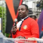 eglise-catholique-apres-sa-suspension-par-le-cardinal-kutwa-le-berger-achija-pacome-exclu-de-la-communaute-mere-du-divin-amour